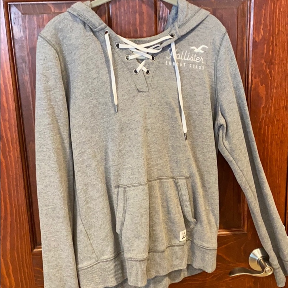 Hollister sweatshirt